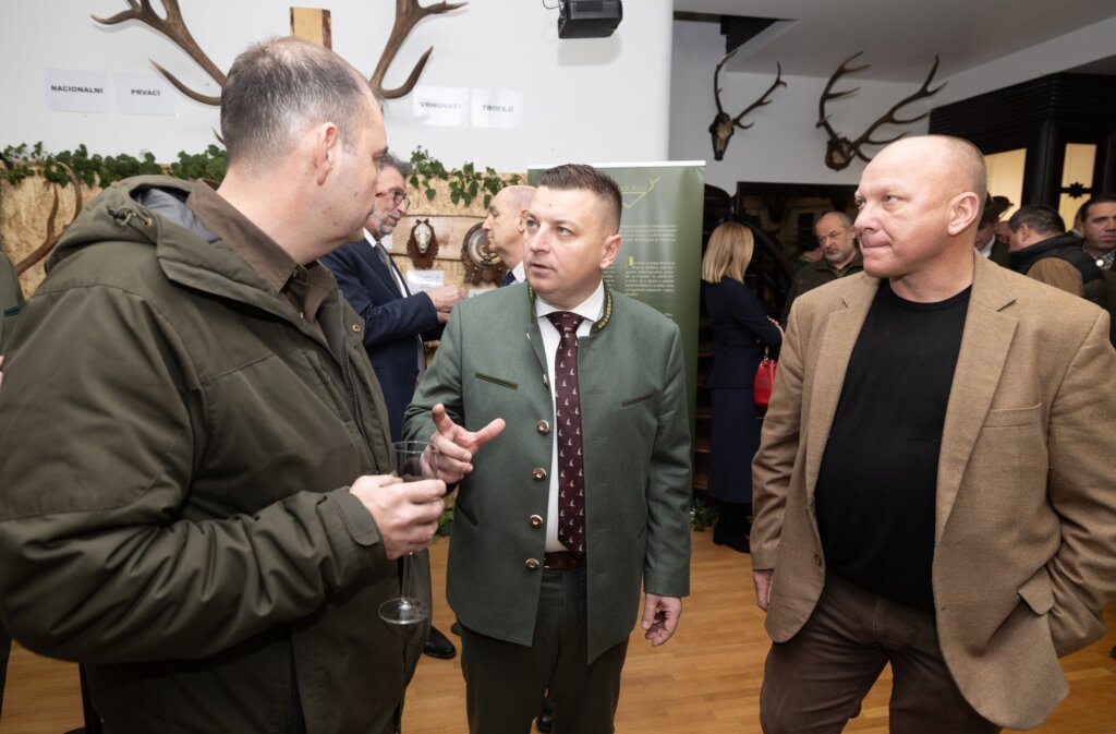 627444026 122228743010144433 4650548923077343119 N