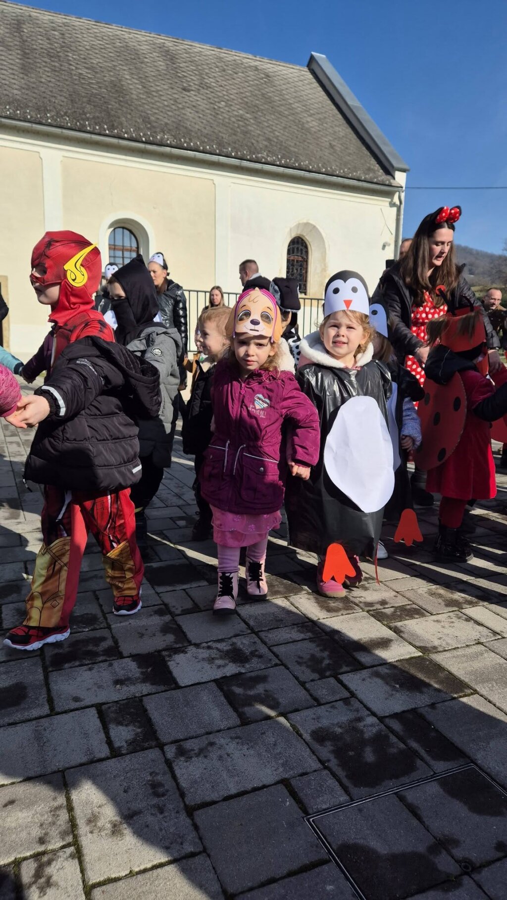 635133605 1236815248578993 2144030235689238874 N