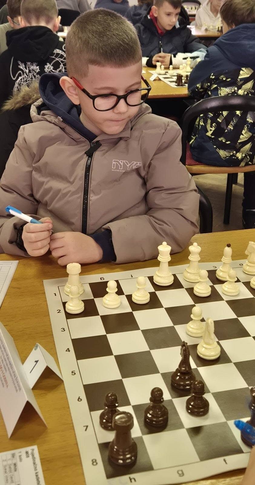 637675655 2845936332279488 3807191215558312596 N 1