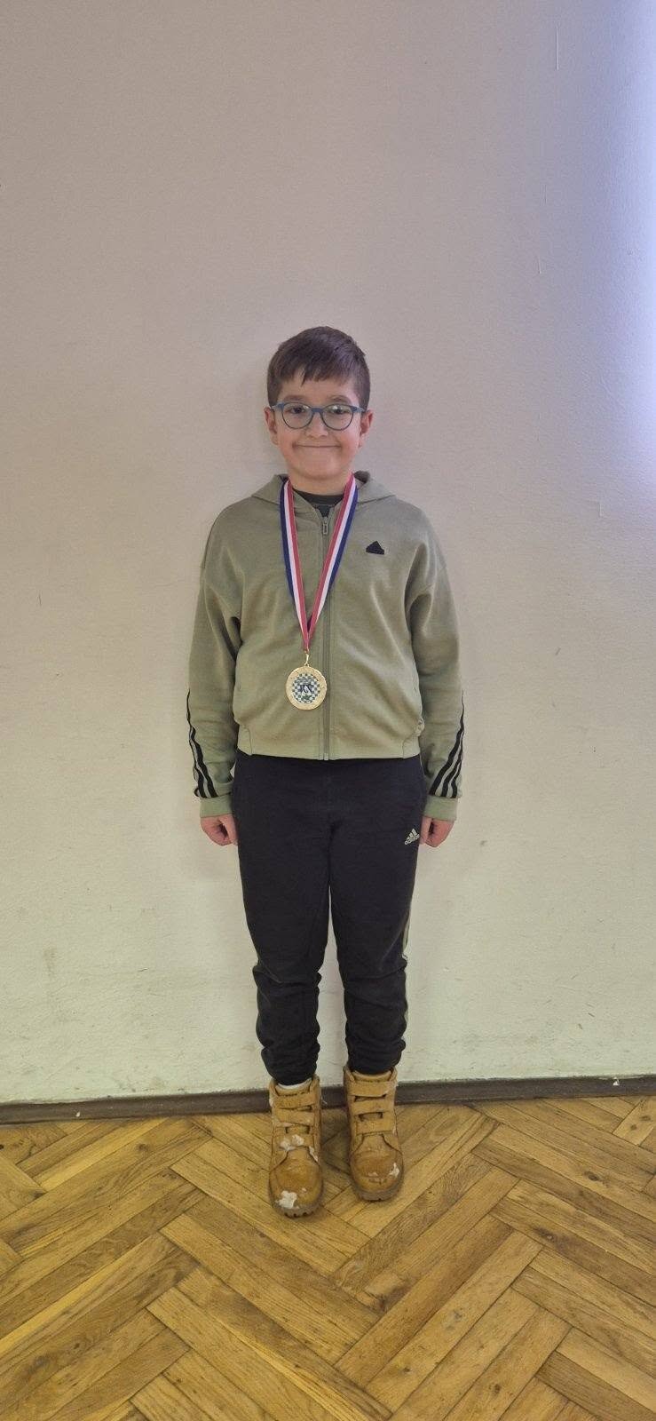 641004098 2845935795612875 4192986035970835772 N