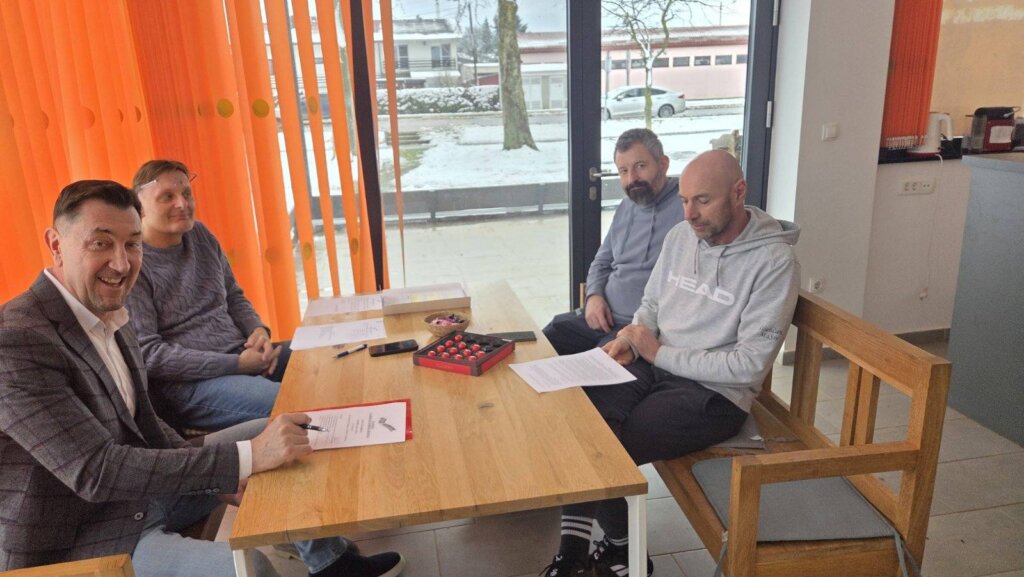 641510683 1974209249834680 5654449650443382128 N