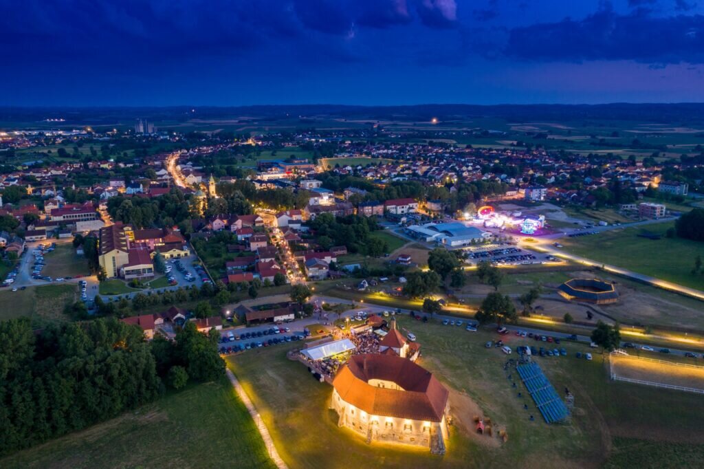 641666176 1406871274816672 6630243097839504937 N 1024x682