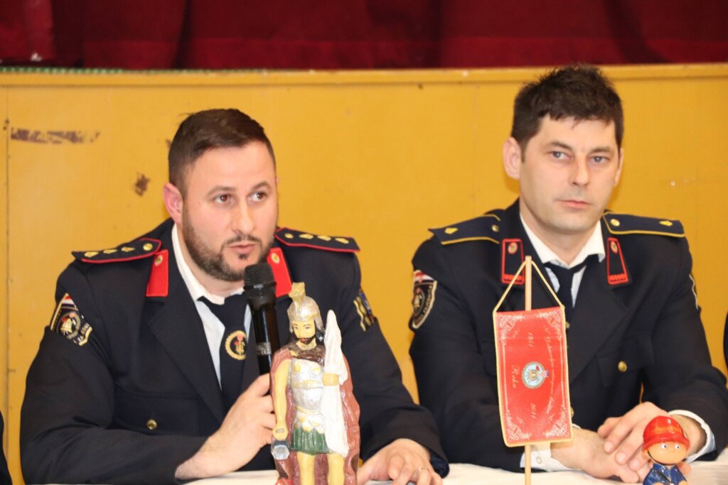 642722830 1272073228348091 2820731425426606375 N