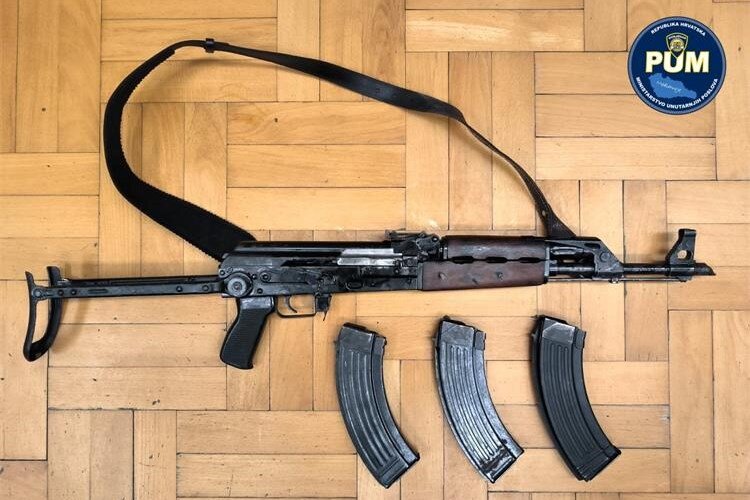 Automatska Puška (3)