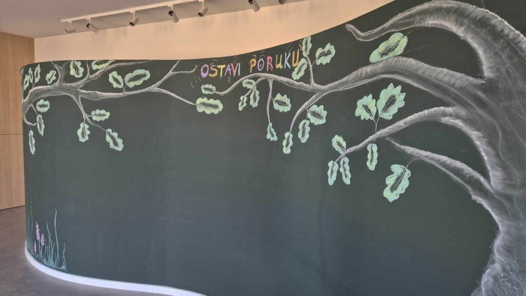 Dvorana Kukuvija Zid Za Pisanje Prigodnih Poruka