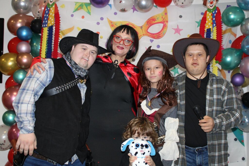 Img 0a67bed11f53160b87253da015d61954 V