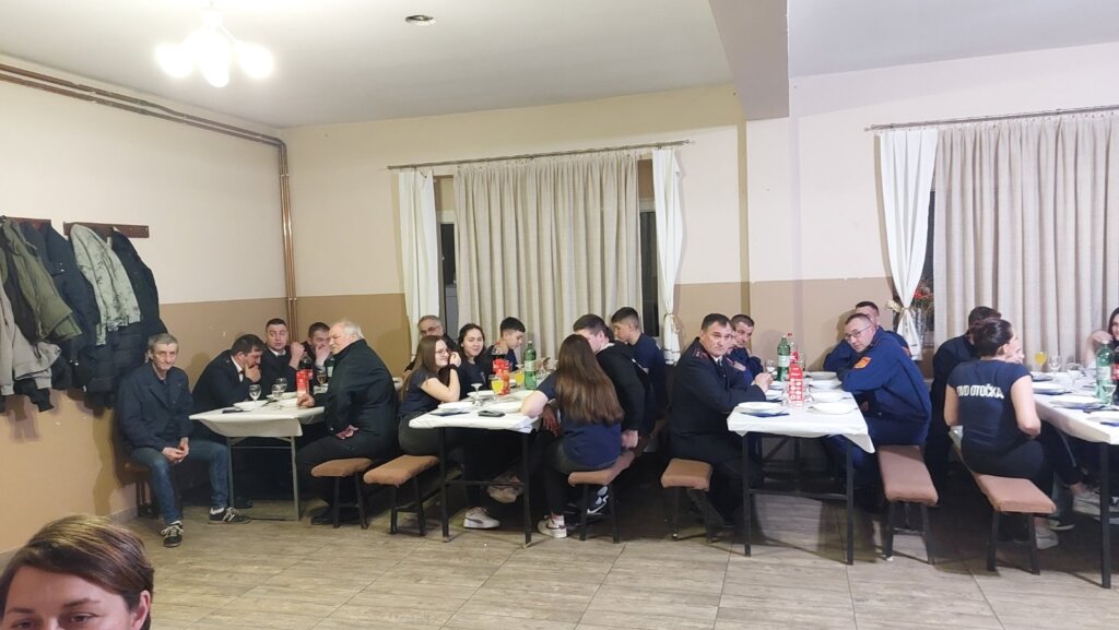 Img E88189fe6119d8db3e62b24123a82b99 V