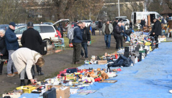 Buvljak U Koprivnici Još Uvijek Je Jedno Od Omiljenih Mjesta Trgovine