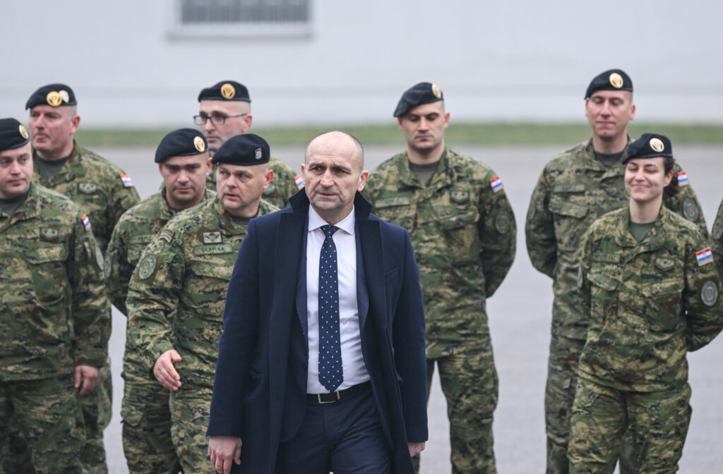 Anušić: Velik broj ročnika potpisat će ugovor o djelatnoj vojnoj službi u Oružanim snagama 