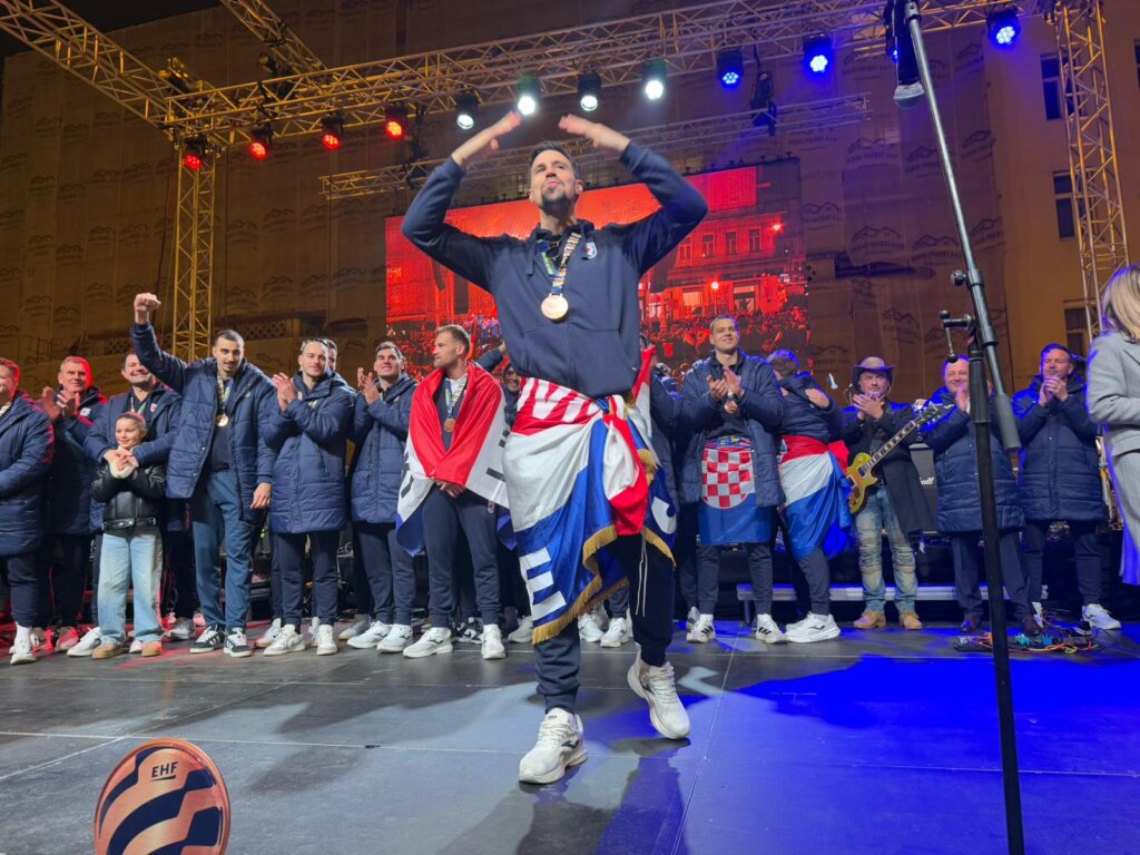 Whatsapp Image 2026 02 02 At 19.33.04