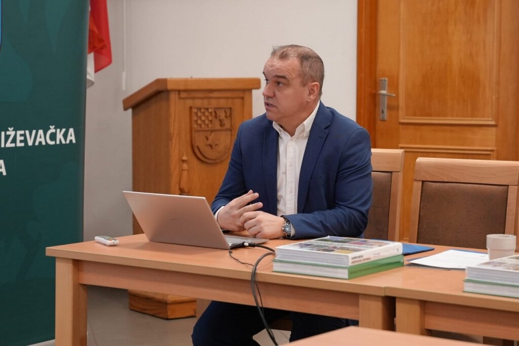 Whatsapp Image 2026 02 10 At 14.35.53 2 1024x682 Equal