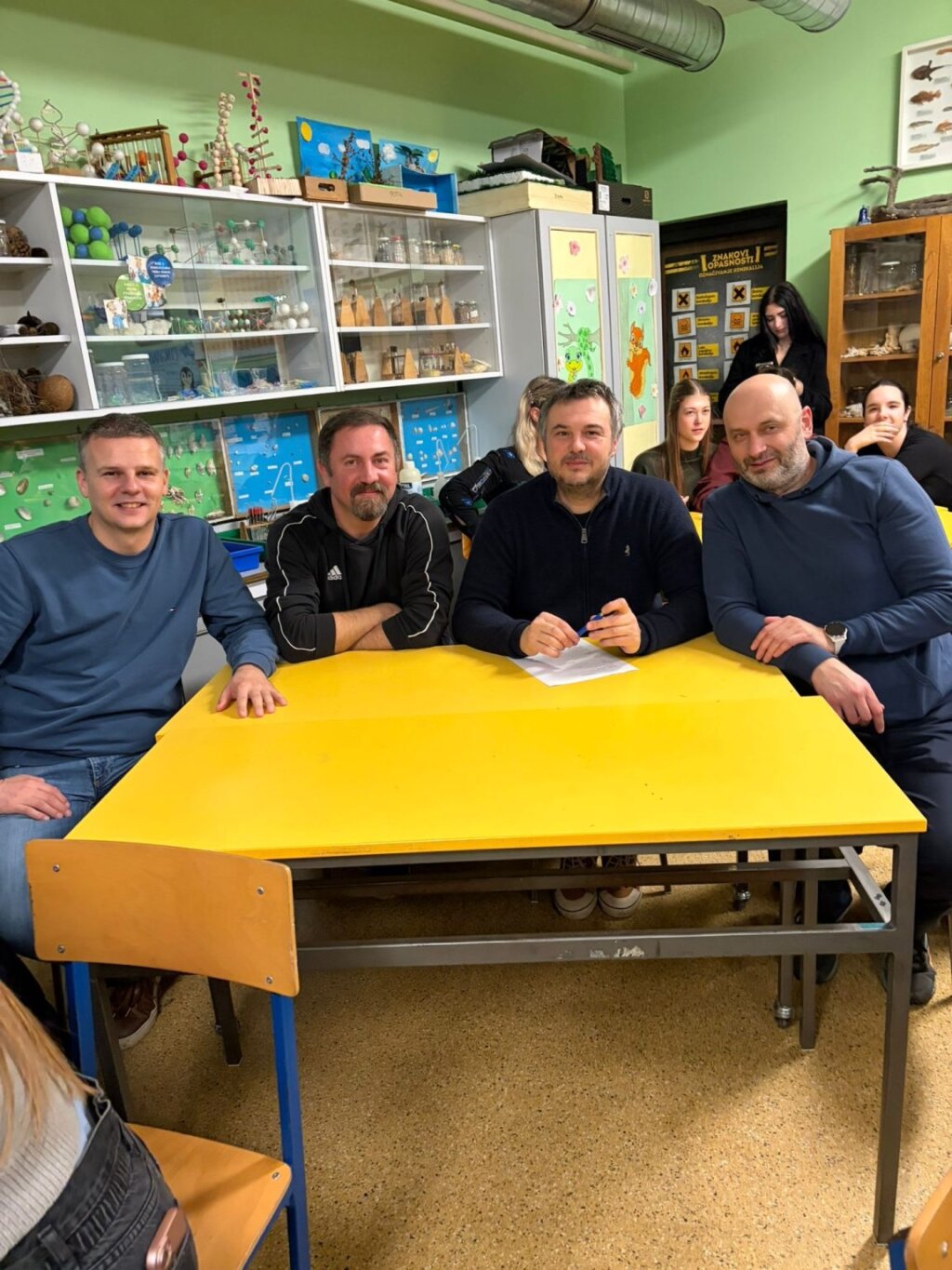 D61097a8 0c05 4dc4 Ab90 C88203610039