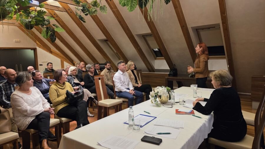 F90f98ff571431924e36ad919a62d7c0 Xl