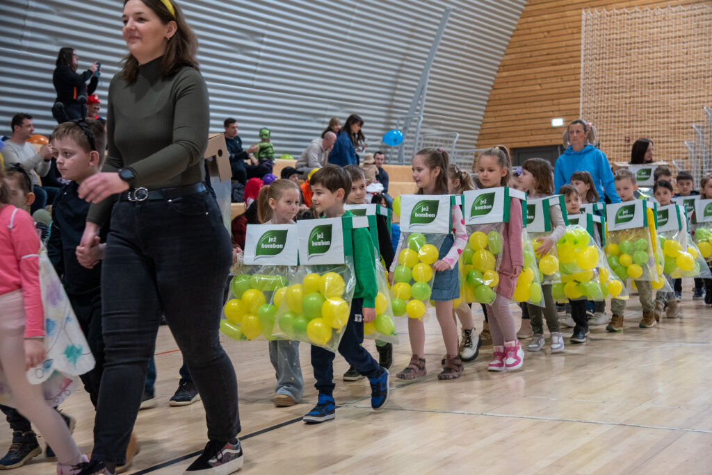 Fašnik Kž 2528 (44)