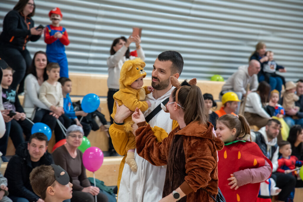 Fašnik Kž 2528 (57)