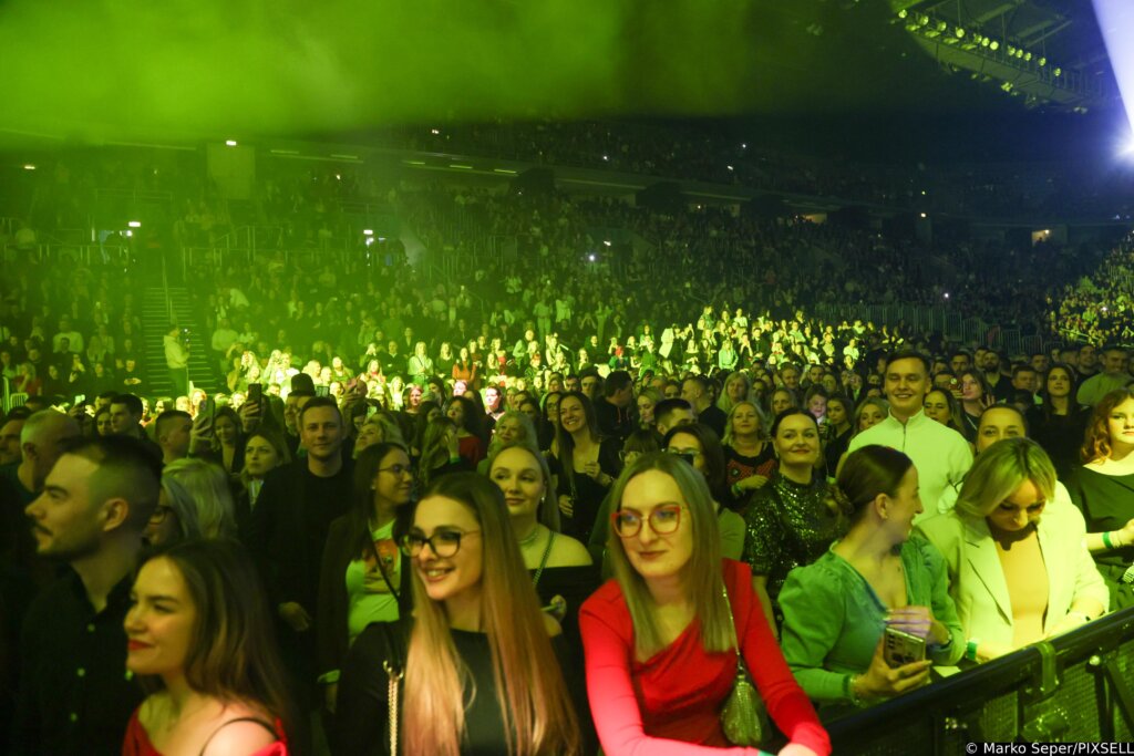 Zagreb: Peđa Jovanović Održao Koncert U Areni