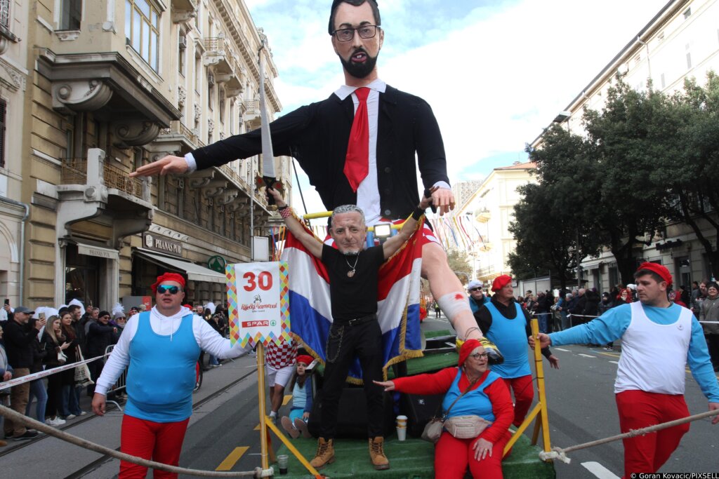 Rijeka: Tradicionalnom Međunarodnom Karnevalskom Povorkom Završio Riječki Karneval