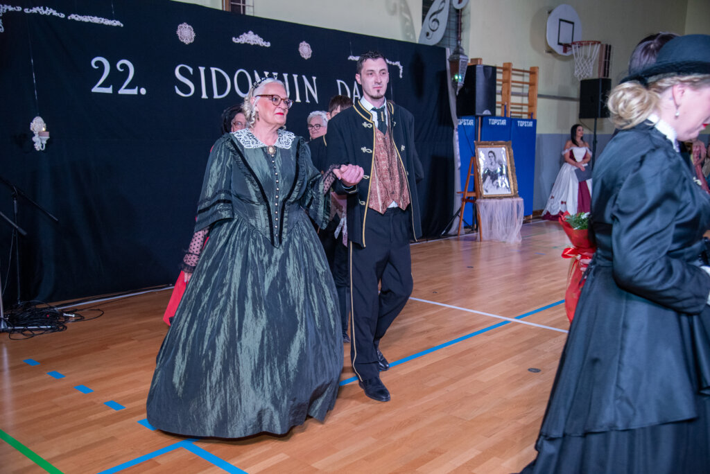 Sidonijin Dan 2750 (40)