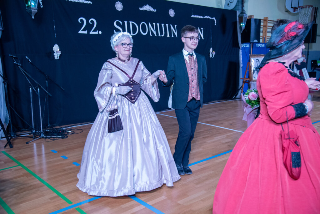 Sidonijin Dan 2750 (42)