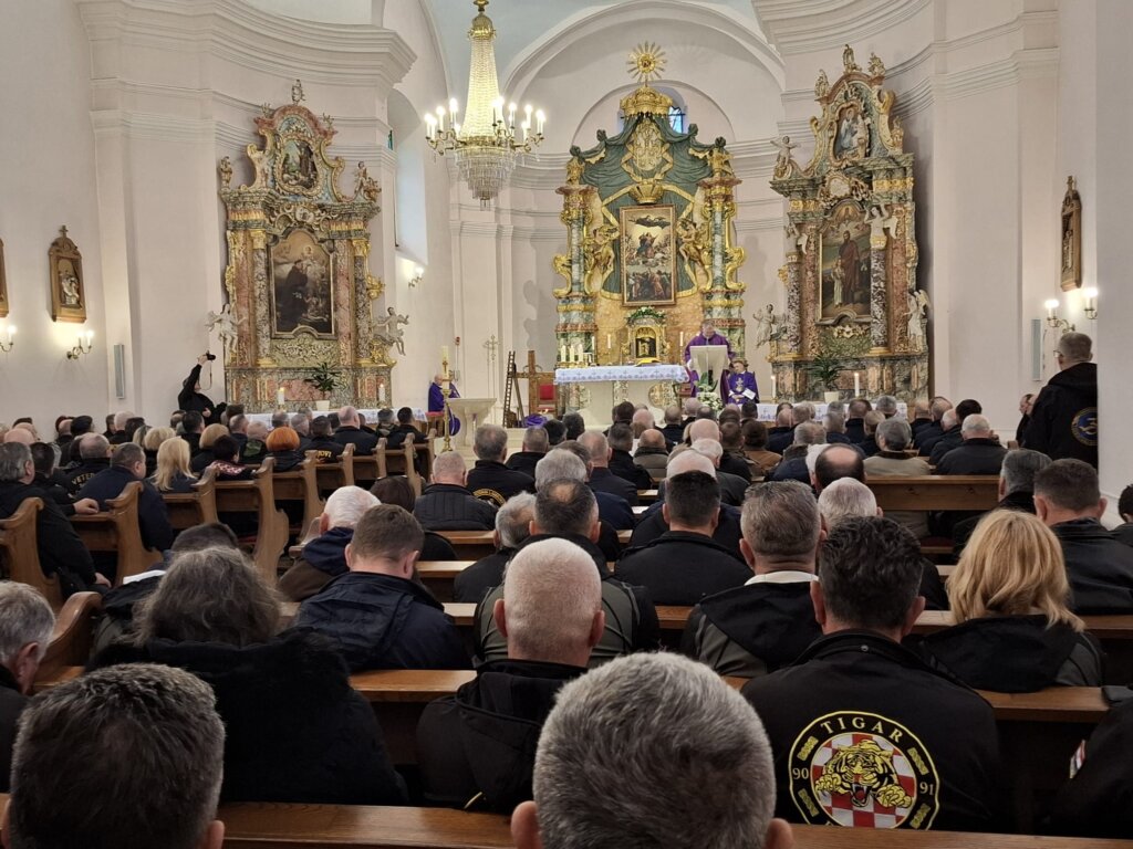 19b001f9 8e55 44ff 910c 7287260a3410