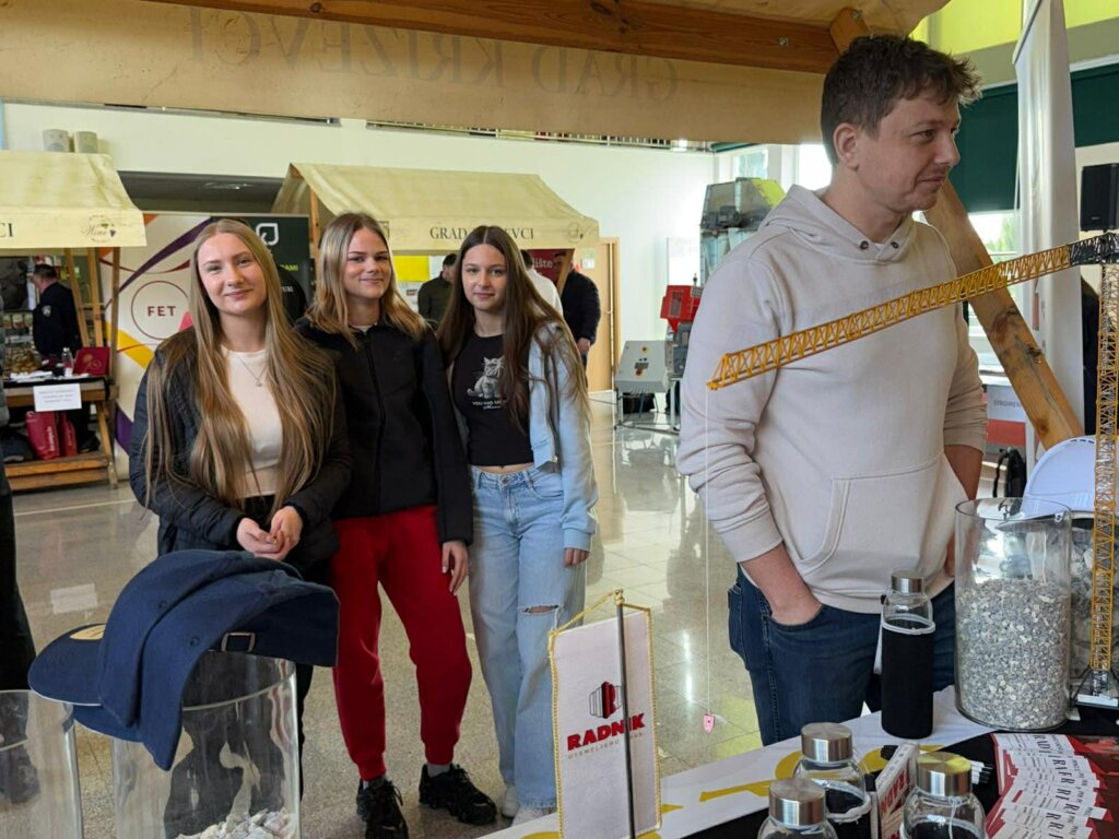 1d2521a6 2be8 4809 Ad35 3377765be509