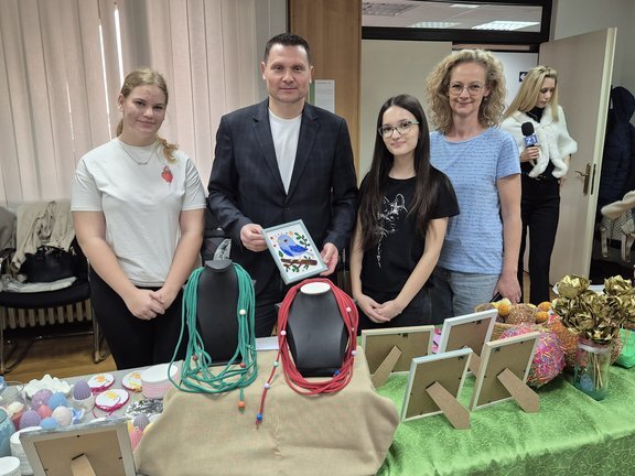 20260324 102143.jpg 648x432 Q85 Subsampling 2