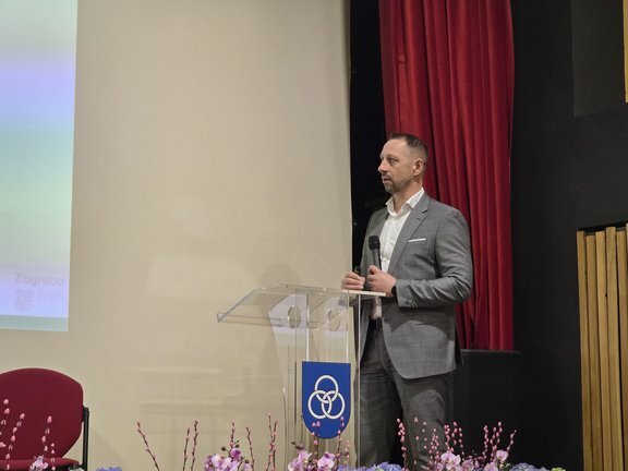 20260325 123753.jpg 648x432 Q85 Subsampling 2