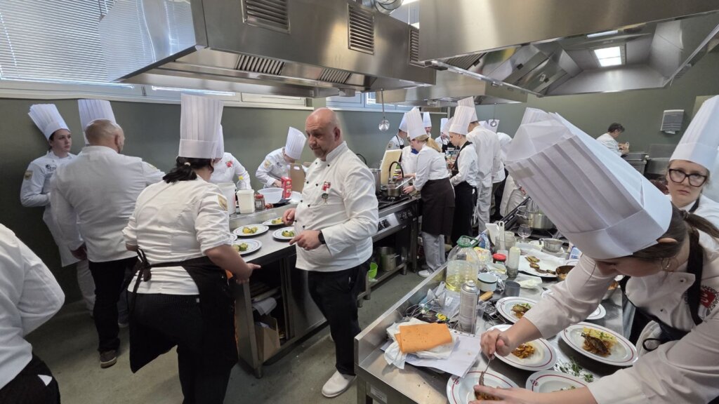 250326 Zlatna Nimfa 8