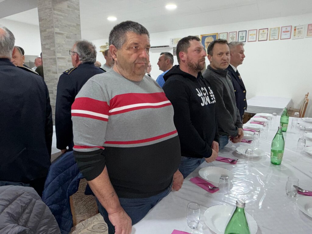 282b752c F47c 4458 B6b7 51159f4ae286