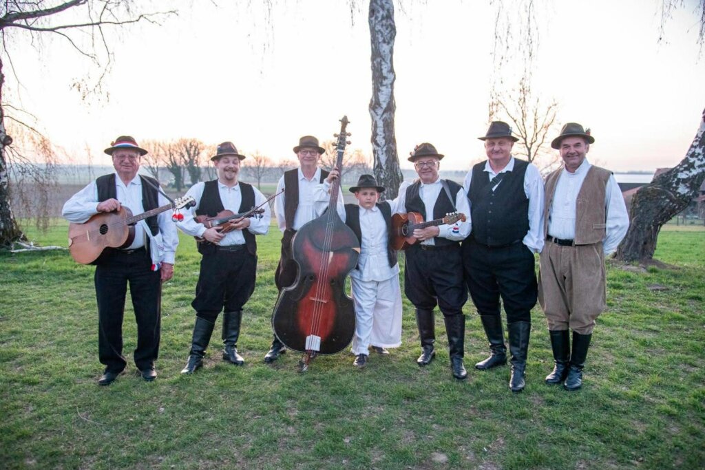 56285ceb A430 4f82 9529 B868ca551f82