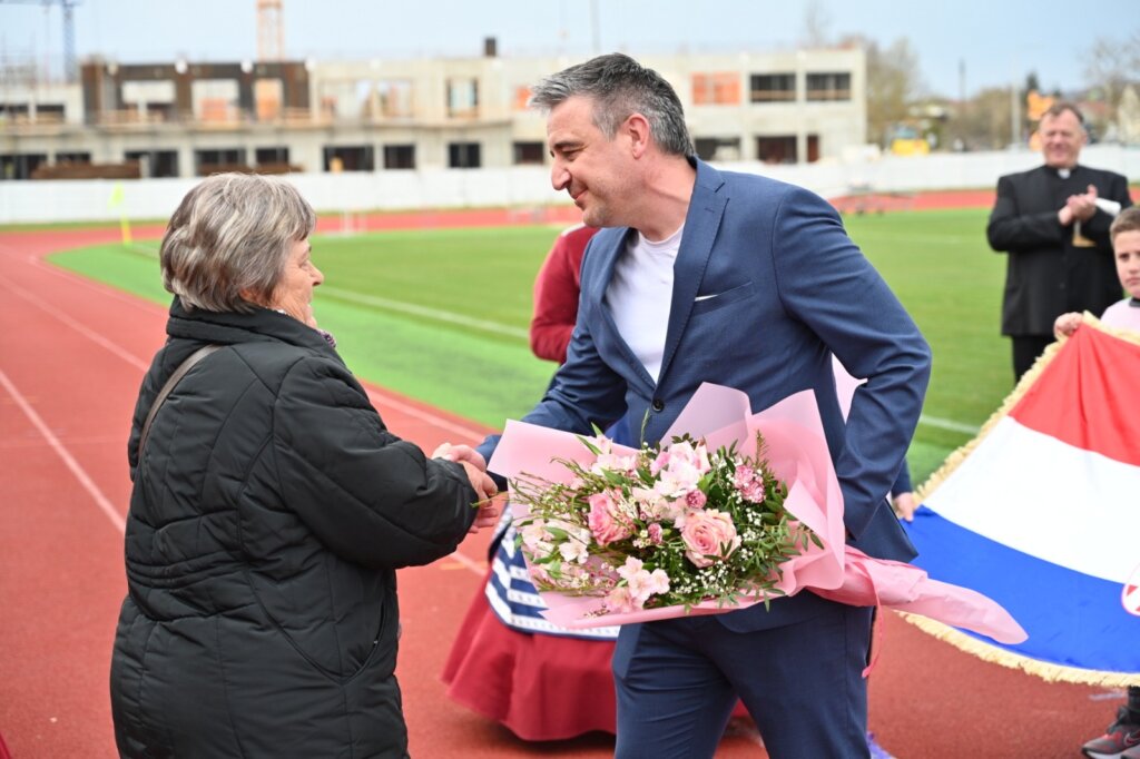 59a19b04 E9e4 4989 8551 Ce4e1a9c2fb3