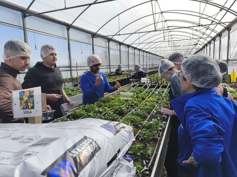 648228261 1244070107920011 4646321665348780506 N