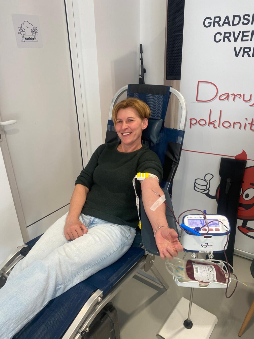 651412778 2184939315646250 873510398445878143 N