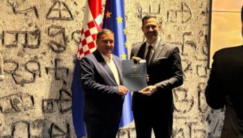 651929243 1260087269585124 1294694286436938683 N