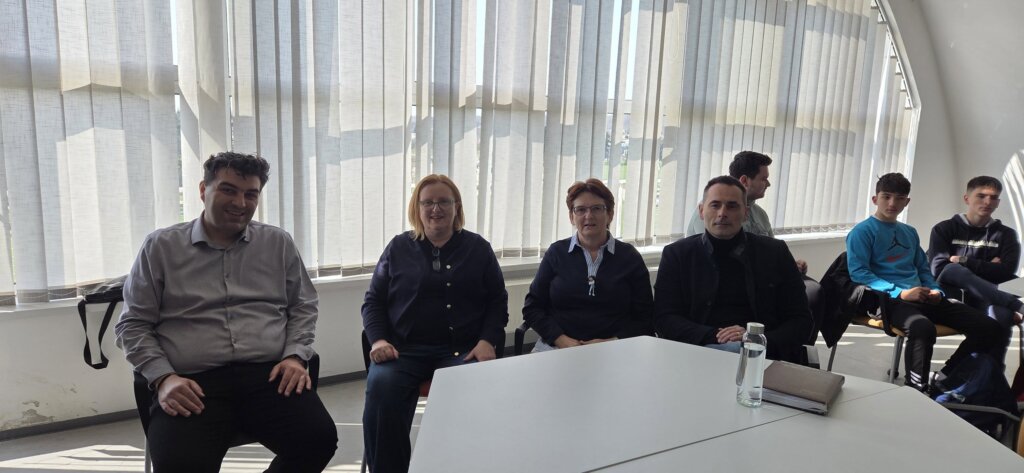 657289095 1520116563451214 8950119328941968157 N