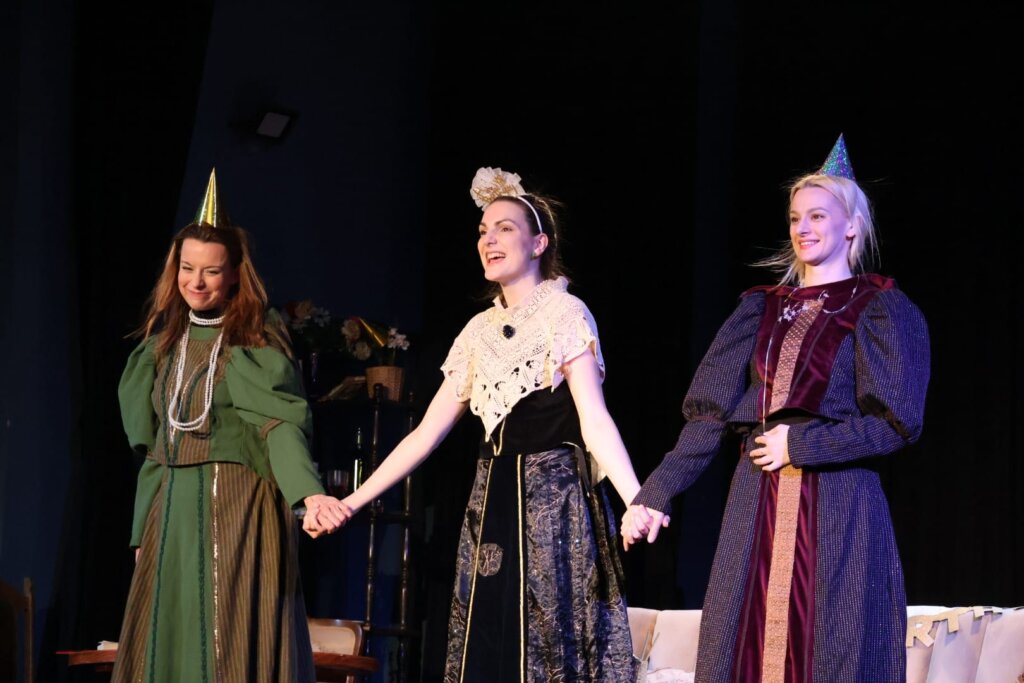 658421137 1245559557691755 1957194081059702077 N