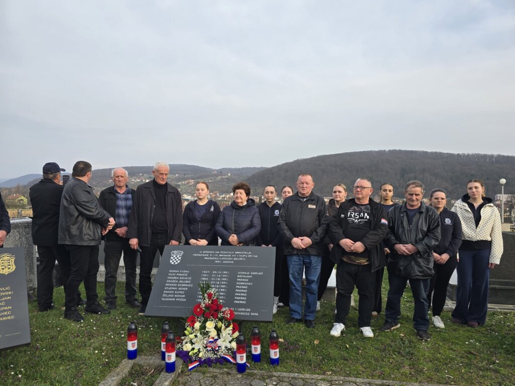 82c9d849 E68b 4eb0 8751 B1f8f57864f2