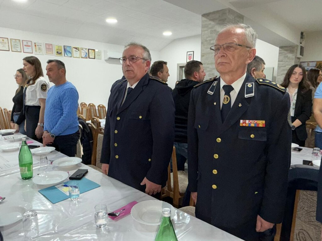 8f5fa352 88b9 40ac 85db A10a0affbe71