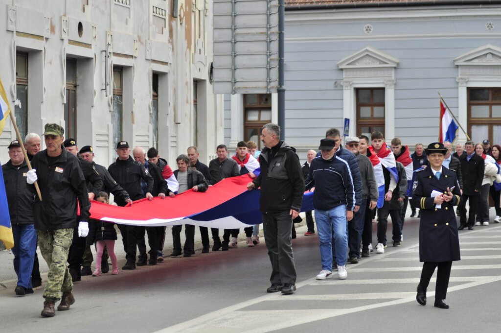 9049e431 Aeb7 4c08 Bad2 11e3dbc6a806