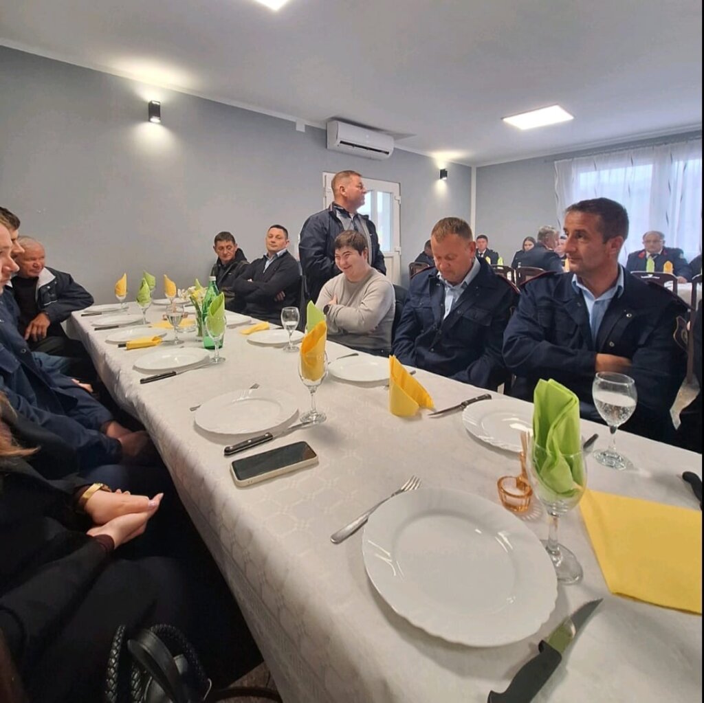 9c6f9aba 21c7 4f7f 9a9a 64ce255bf5bf