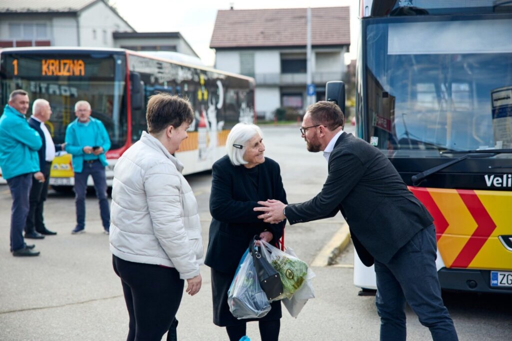 Elektricni Autobusi U Velikoj Gorici 3 1536x1024