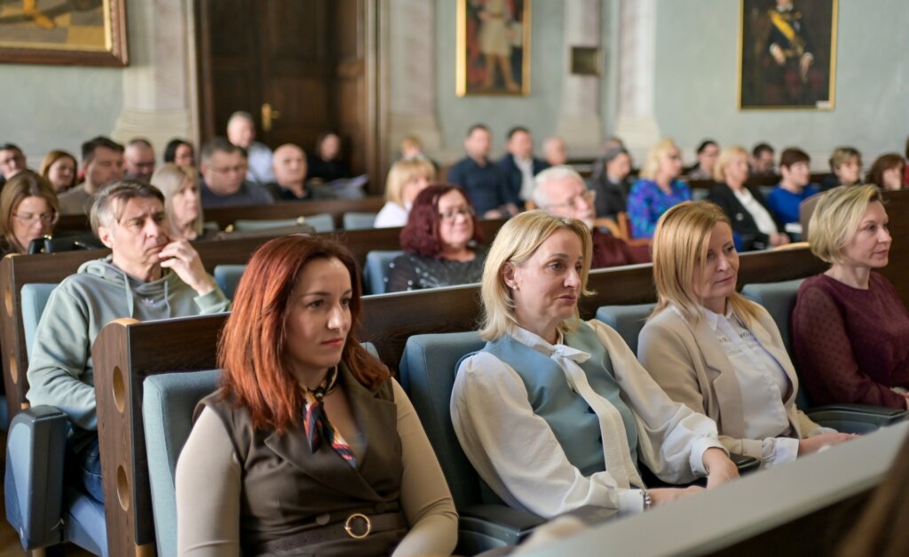 Kolegij Ravnatelja (4)