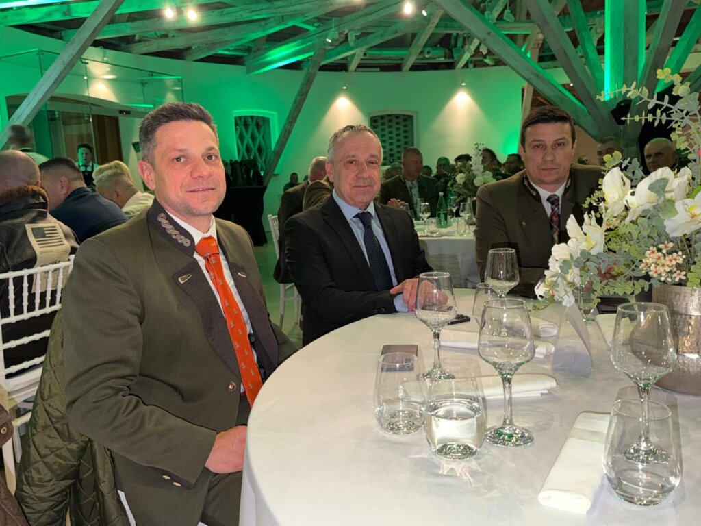 Photo 2026 03 27 20 22 00 (1)