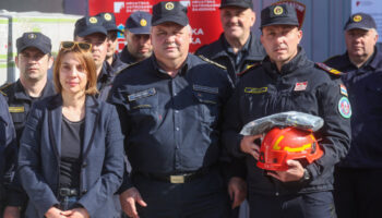 Zagreb: Hrvatska Vatrogasna Zajednica Organizira Raspodjelu Osobne Zaštitne Opreme Nabavljene U Sklopu Eu Projekta