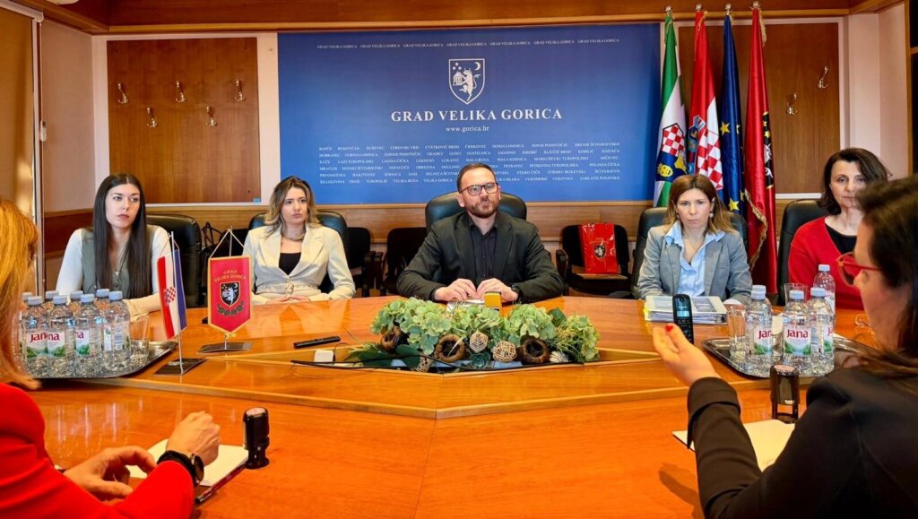 Potpisivanje Kolektivnih Ugovora Sa Sindikatima 1 E1773922338603