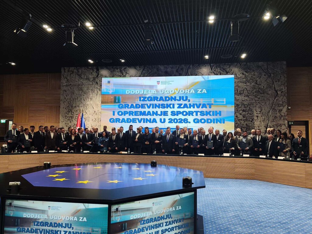 Potpisivanje Ugovora (3) (1)