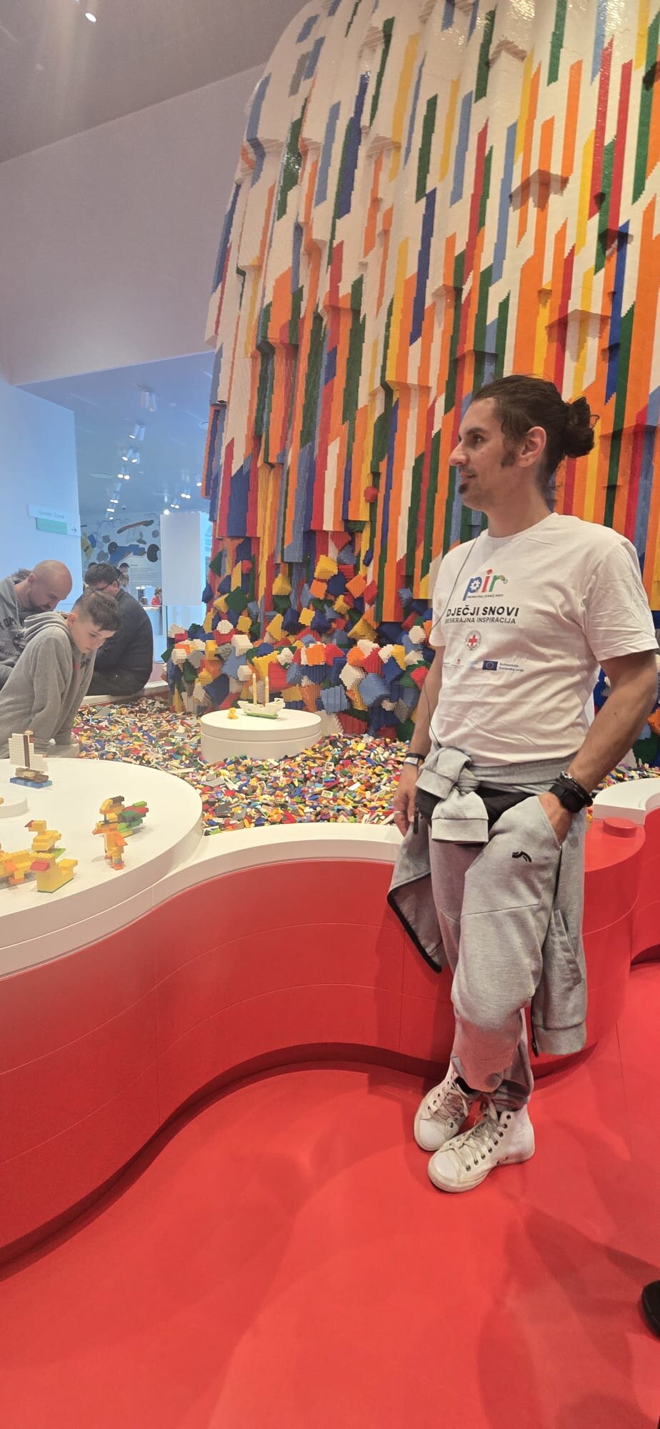 Whatsapp Image 2026 03 27 At 09.43.22 (3)