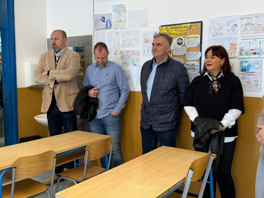 C55c66d4 C4a9 4b54 Bab9 A43c130e8975