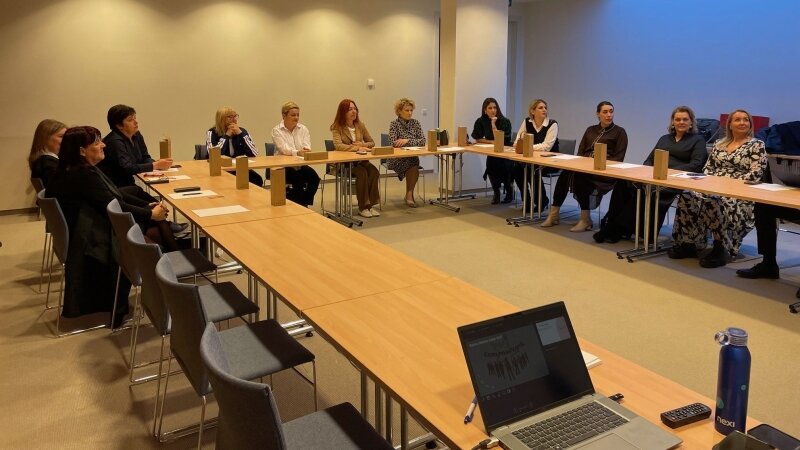 Image00003 800x800 Equal