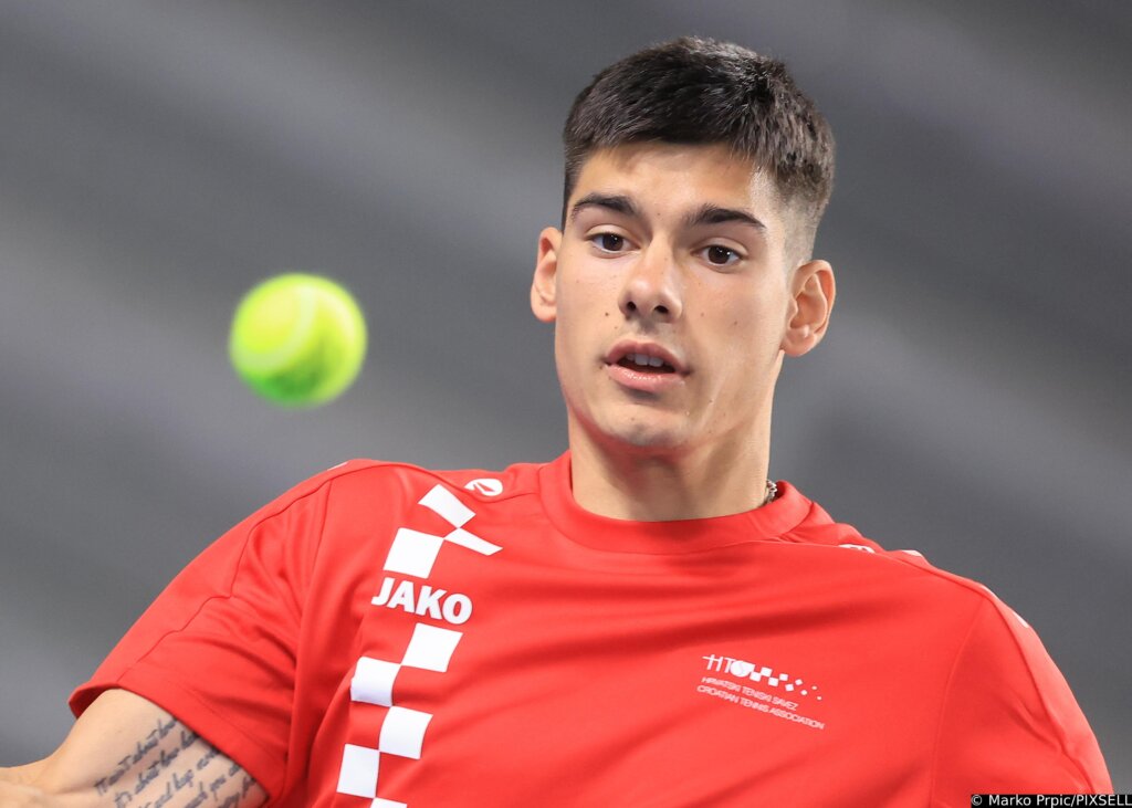 Varaždin: Trening Tenisača Uoči Susreta Na Davis Cupu Između Hrvatske I Danske